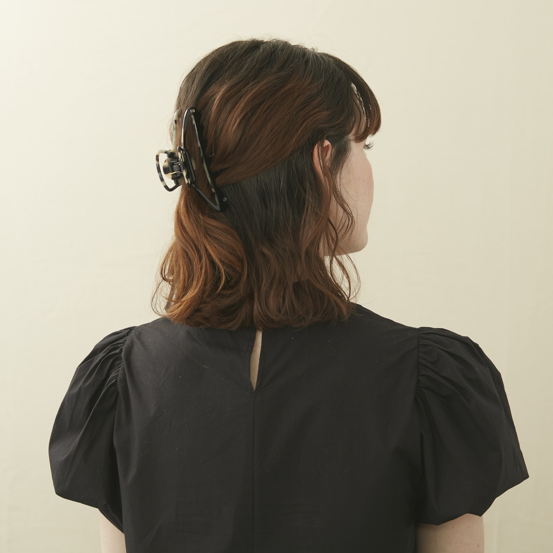 ヘアアクセサリー新品♡ALEXANDRE DE PARIS♡クリップベッコウ