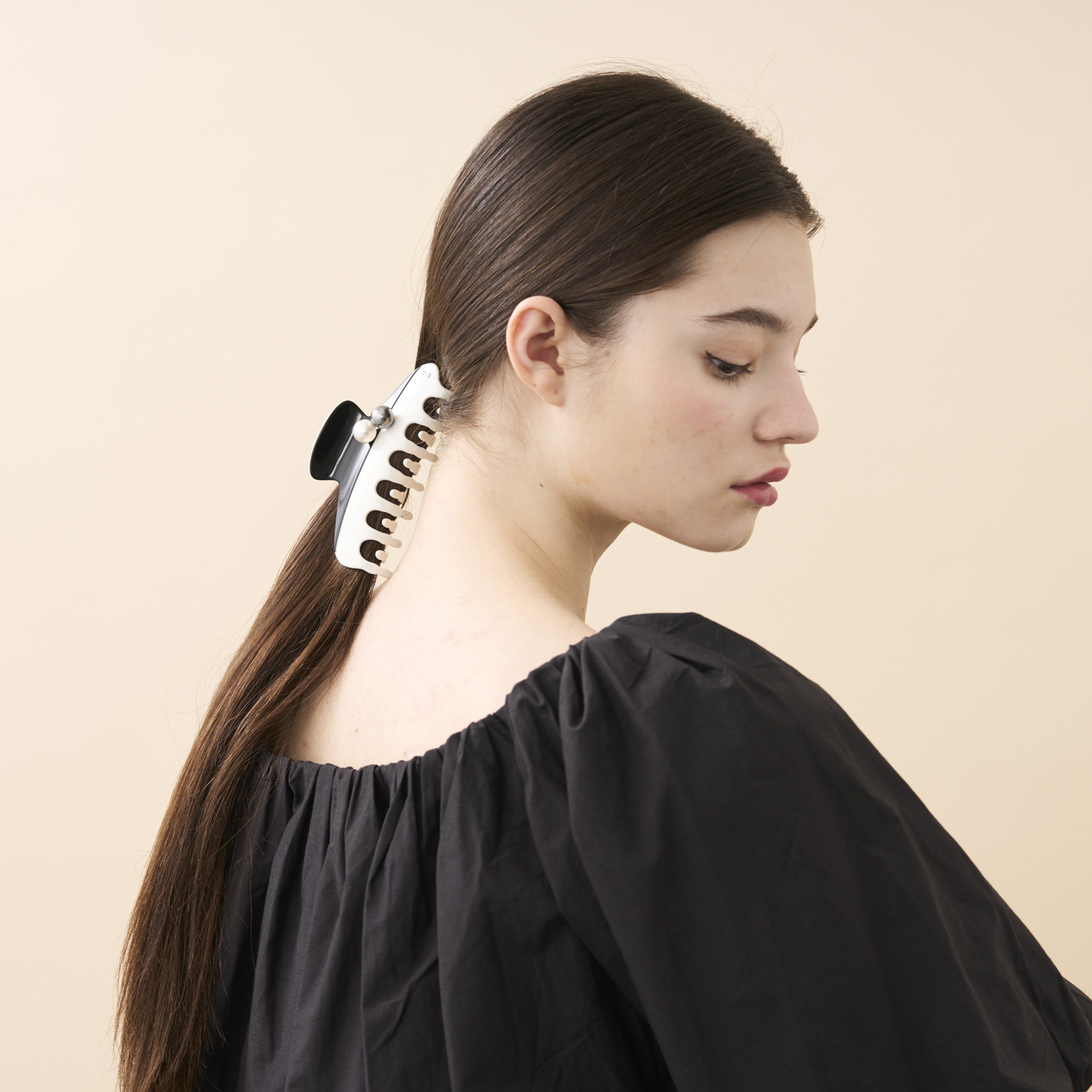 アレクサンドル ドゥ パリ さくらんぼ クリップ - ヘアアクセサリー